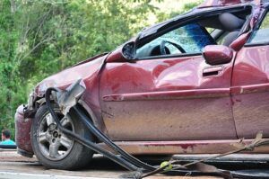 Risarcimento danni per gli incidenti stradali: ecco cosa prevede la legge e come far valere al meglio i propri diritti per ottenere un indennizzo.