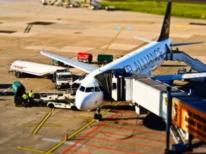 Risarcimento danni per bagagli danneggiati in aereo